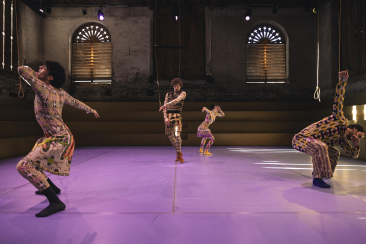 Tanztheater «Pinocchio» in der Riomer Clavadeira